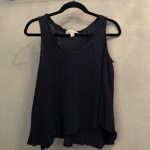 A women’s navy top